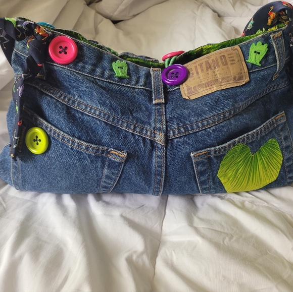 Custom upcycle Jean Denim Shoulder bag - Picture 8 of 9